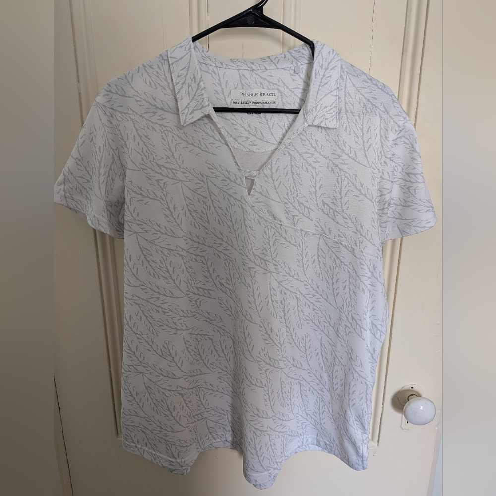 Pebble Beach Women's Short Sleeve Leaf-Print Polo - White with Light Gray Print